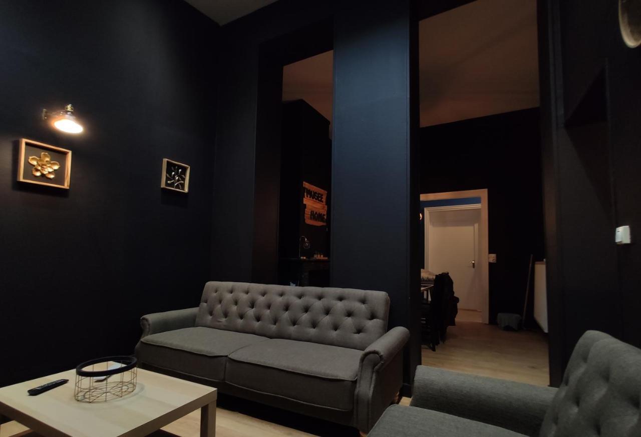 Residence Musee-Home - Centre Ville Valenciennes Bagian luar foto